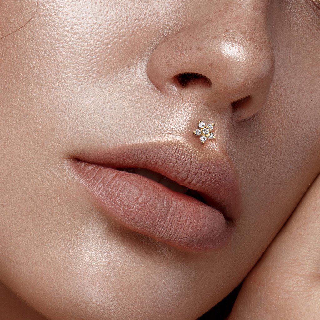 Flat back diamond hot sale nose stud